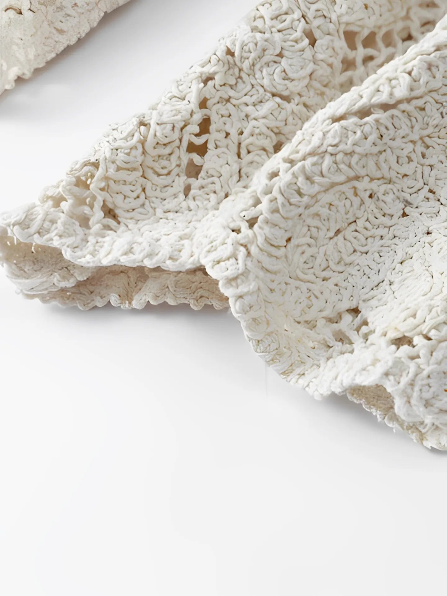 Camisa Feminina Manga Longa de Crochê com Botões Modern Isabel