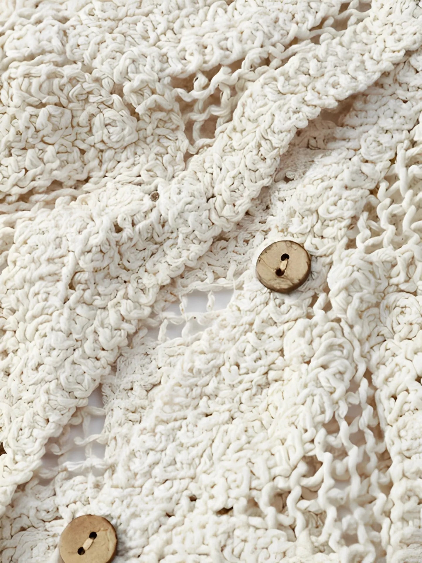 Camisa Feminina Manga Longa de Crochê com Botões Modern Isabel